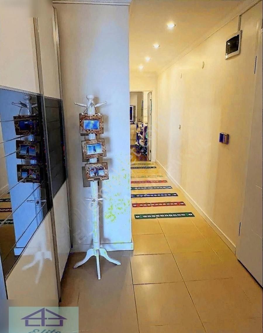 Elite'den Butik Sitede Oturuma Hazır Boğaz Cepheli Daire - Görsel 32