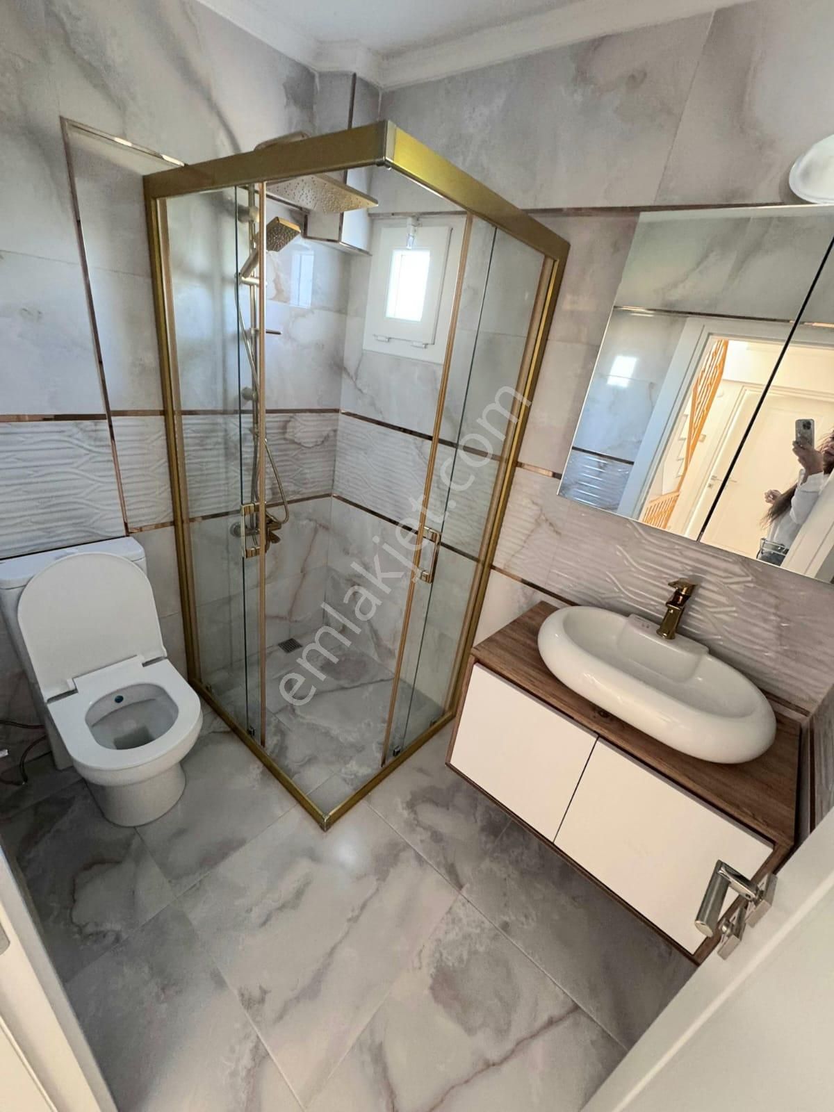 Didim Yeşilkent Yolunda Yenilenmiş, Bahçeli, Masrafsız 4+1 Villa!