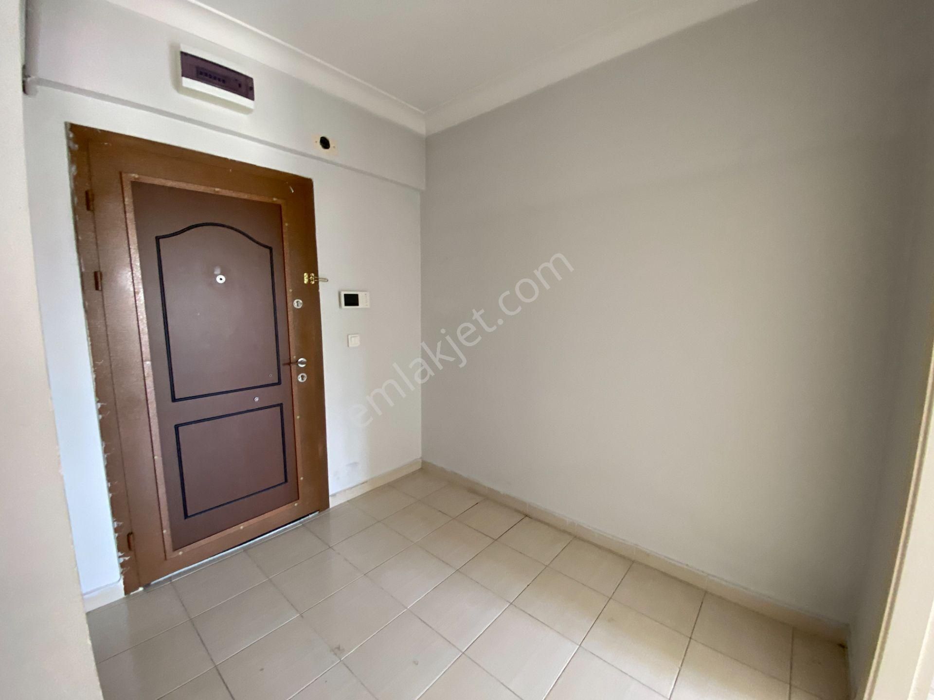 Site İçi Asansörlü Ebeveyn Banyolu Güneş İçinde Arakat Kiralık 3+1 Daire - Görsel 21