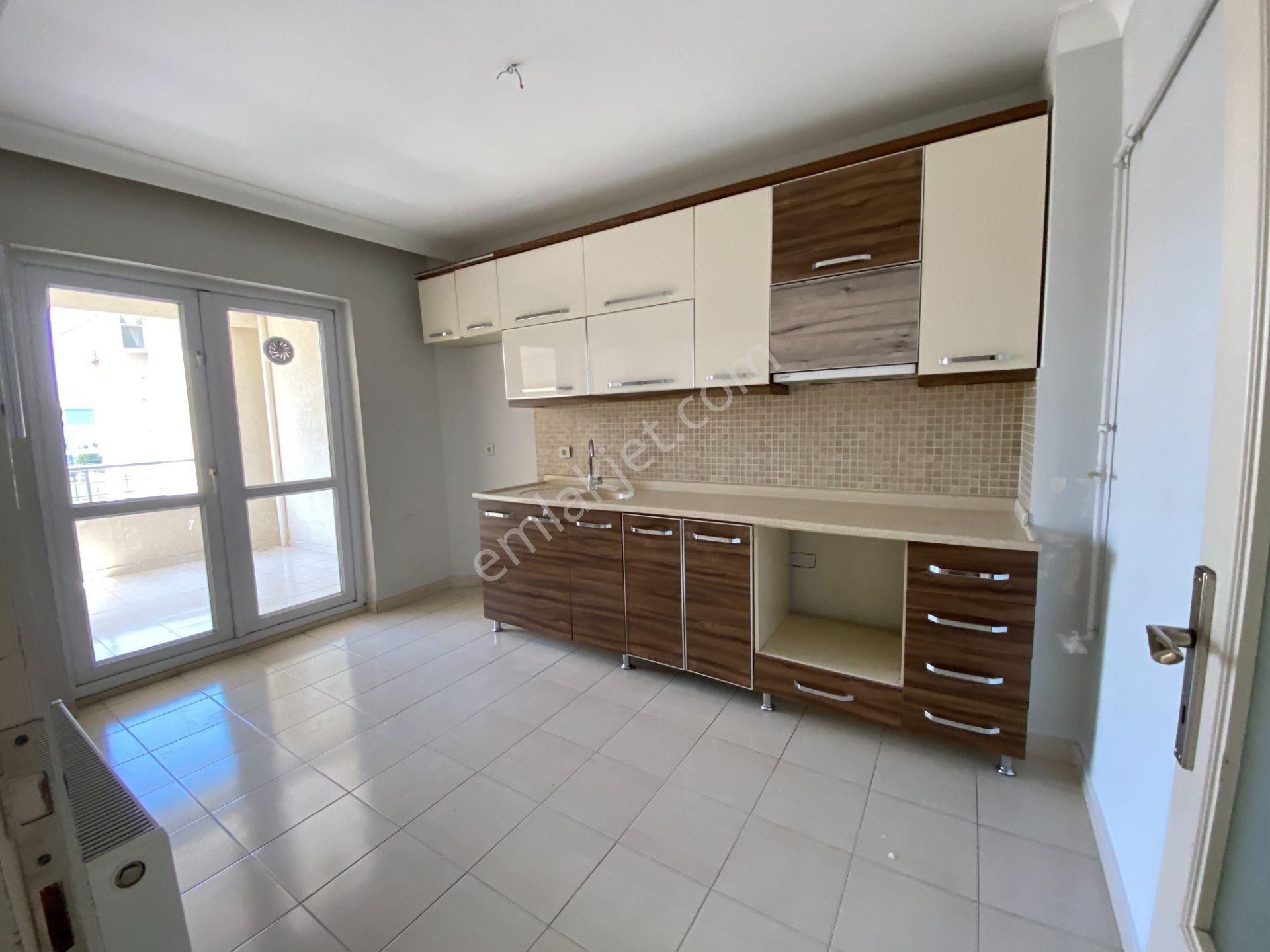 Site İçi Asansörlü Ebeveyn Banyolu Güneş İçinde Arakat Kiralık 3+1 Daire - Görsel 31
