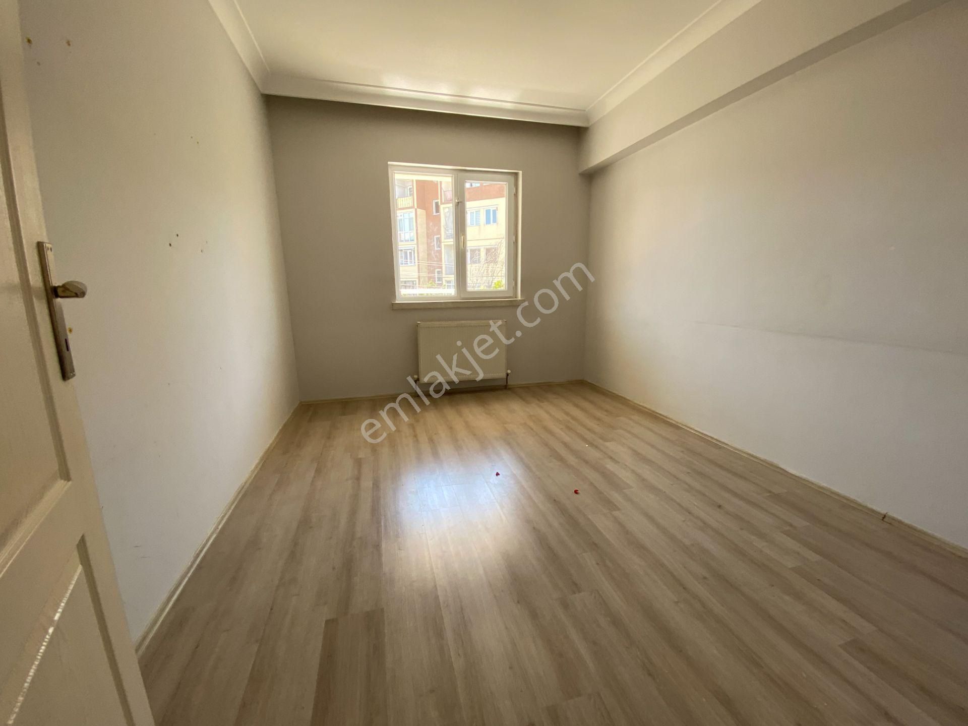Site İçi Asansörlü Ebeveyn Banyolu Güneş İçinde Arakat Kiralık 3+1 Daire - Görsel 8