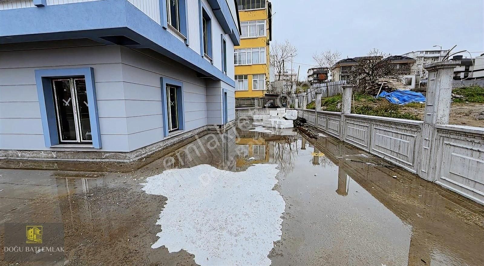 Doğu Batı'dan Beylikdüzü'nde Cadde Üzeri Bahçeli İş Yeri - Görsel 5