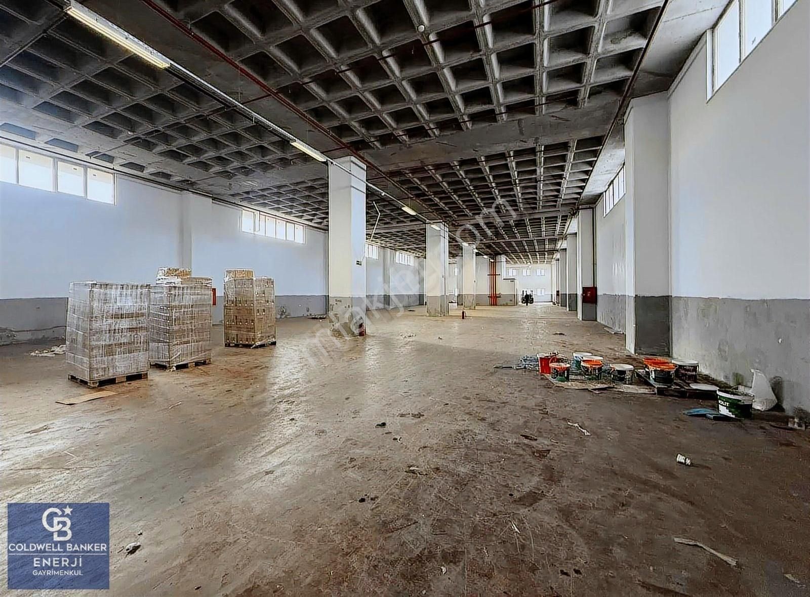 Hadımköy Kiralık 1500m2 Depo & Fabrika Katı Tır Yanaşır - Görsel 28