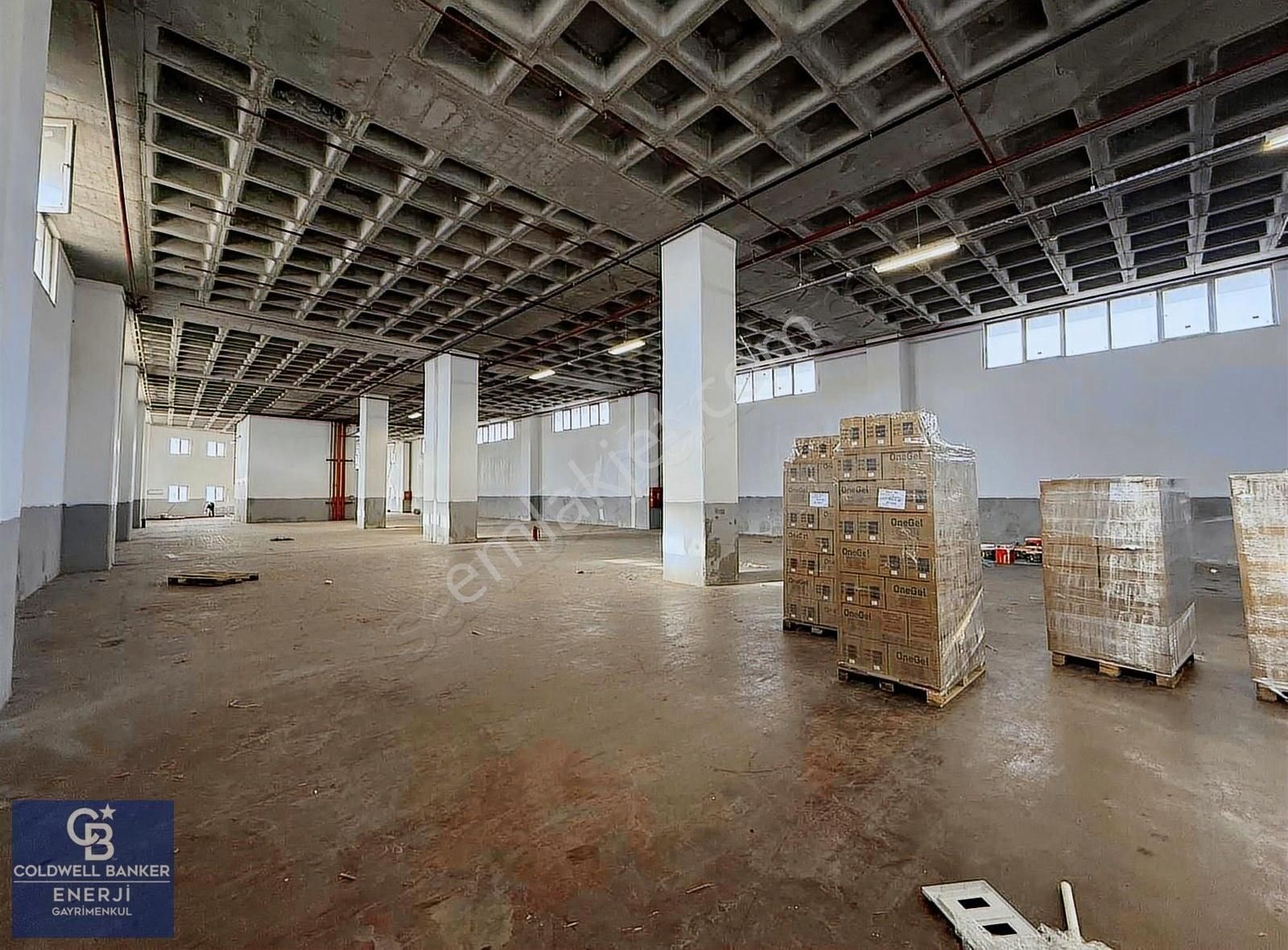 Hadımköy Kiralık 1500m2 Depo & Fabrika Katı Tır Yanaşır - Görsel 17