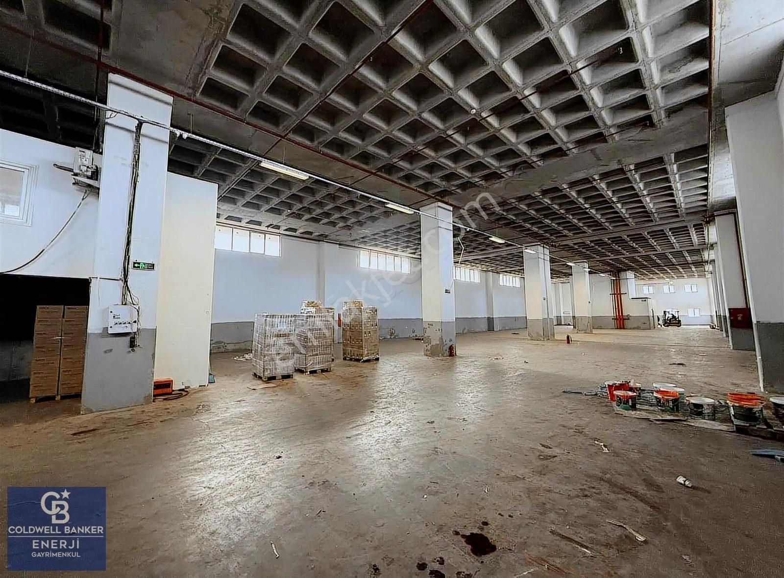 Hadımköy Kiralık 1500m2 Depo & Fabrika Katı Tır Yanaşır - Görsel 26