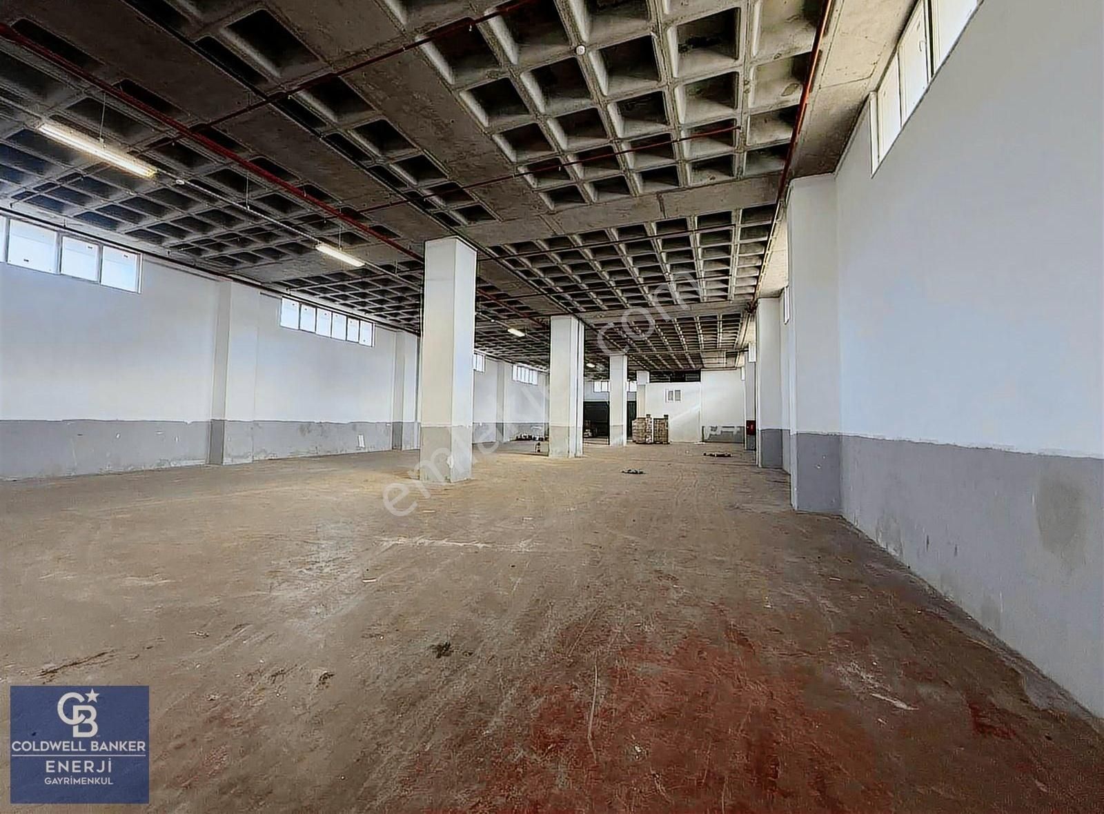 Hadımköy Kiralık 1500m2 Depo & Fabrika Katı Tır Yanaşır - Görsel 19