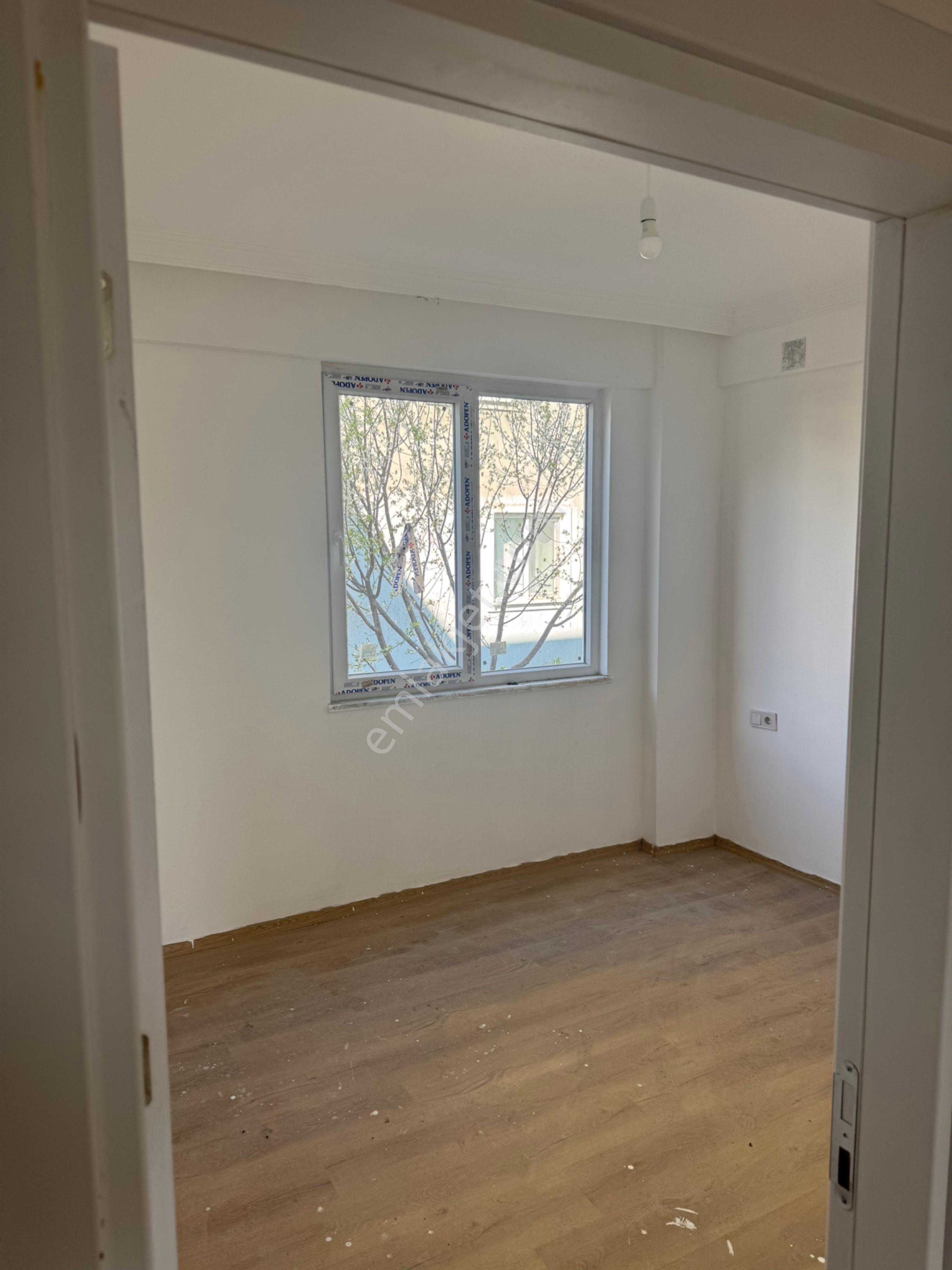 Günel Emlaktan Havuzlu 1+1 Daire - Görsel 6