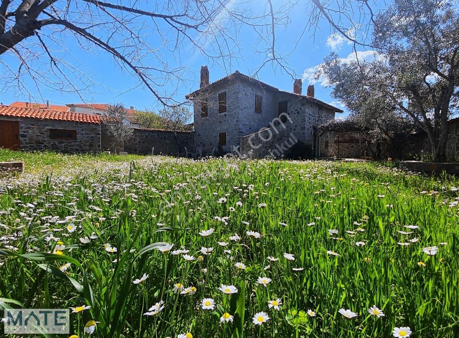 Urla Barbaros Köyünde 398 M2 Arsa İçinde Satılık Taş Villa - Görsel 31