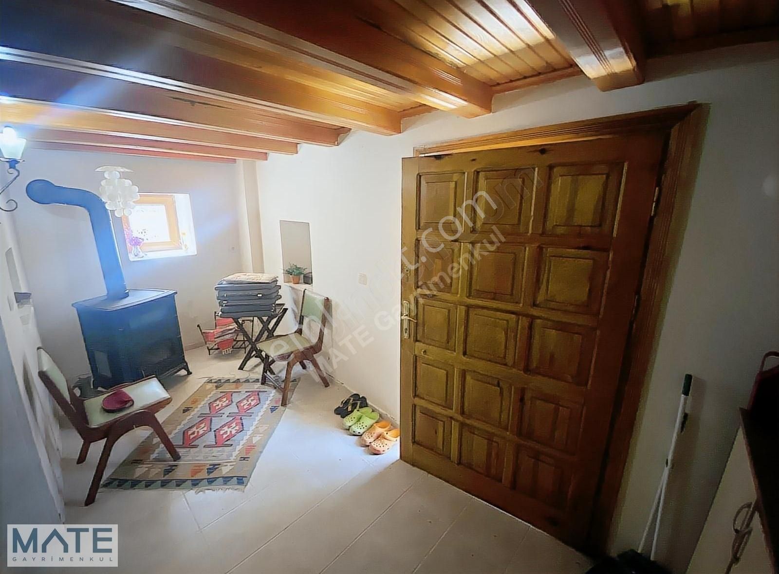 Urla Barbaros Köyünde 398 M2 Arsa İçinde Satılık Taş Villa - Görsel 24