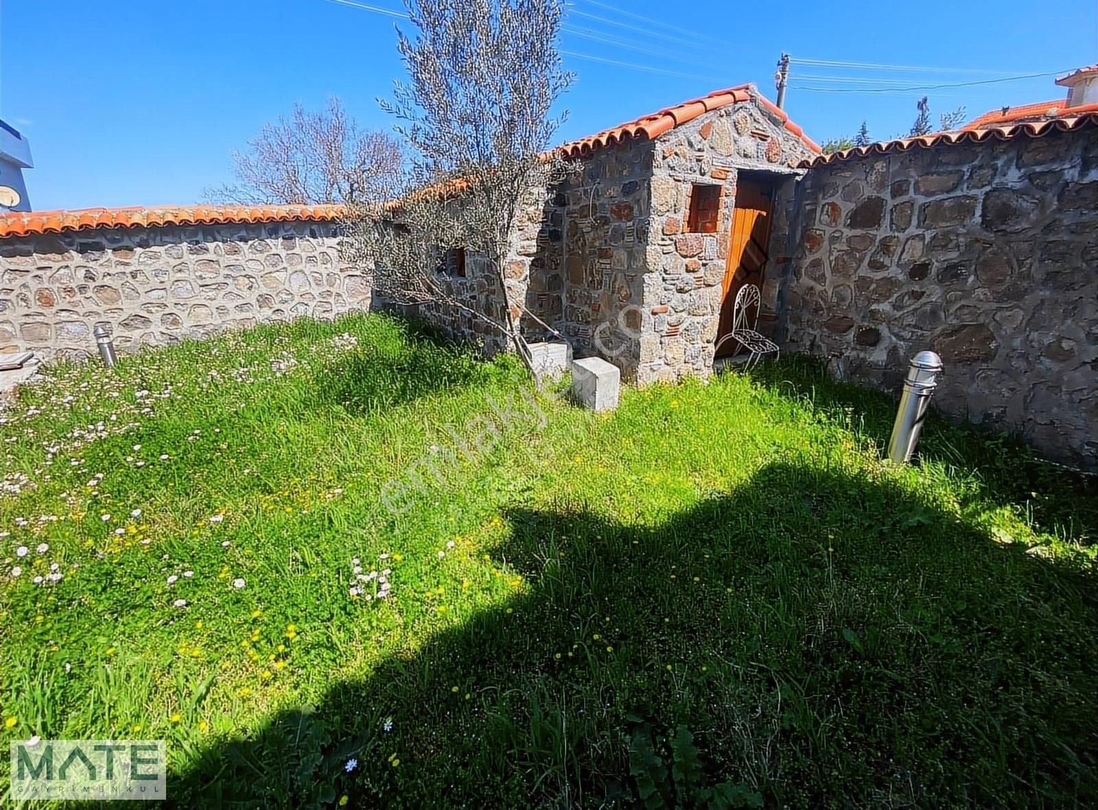 Urla Barbaros Köyünde 398 M2 Arsa İçinde Satılık Taş Villa - Görsel 3