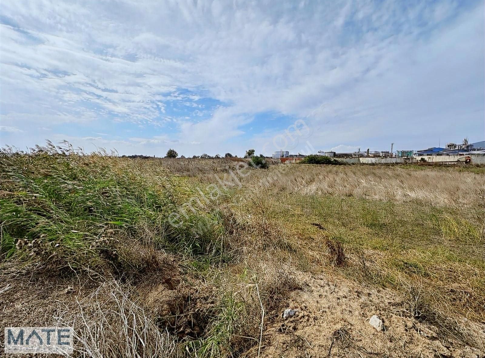 Karacabey'de Satılık Sanayi 4.969 M2 Depolama İmarlı Tek Tapu - Görsel 8