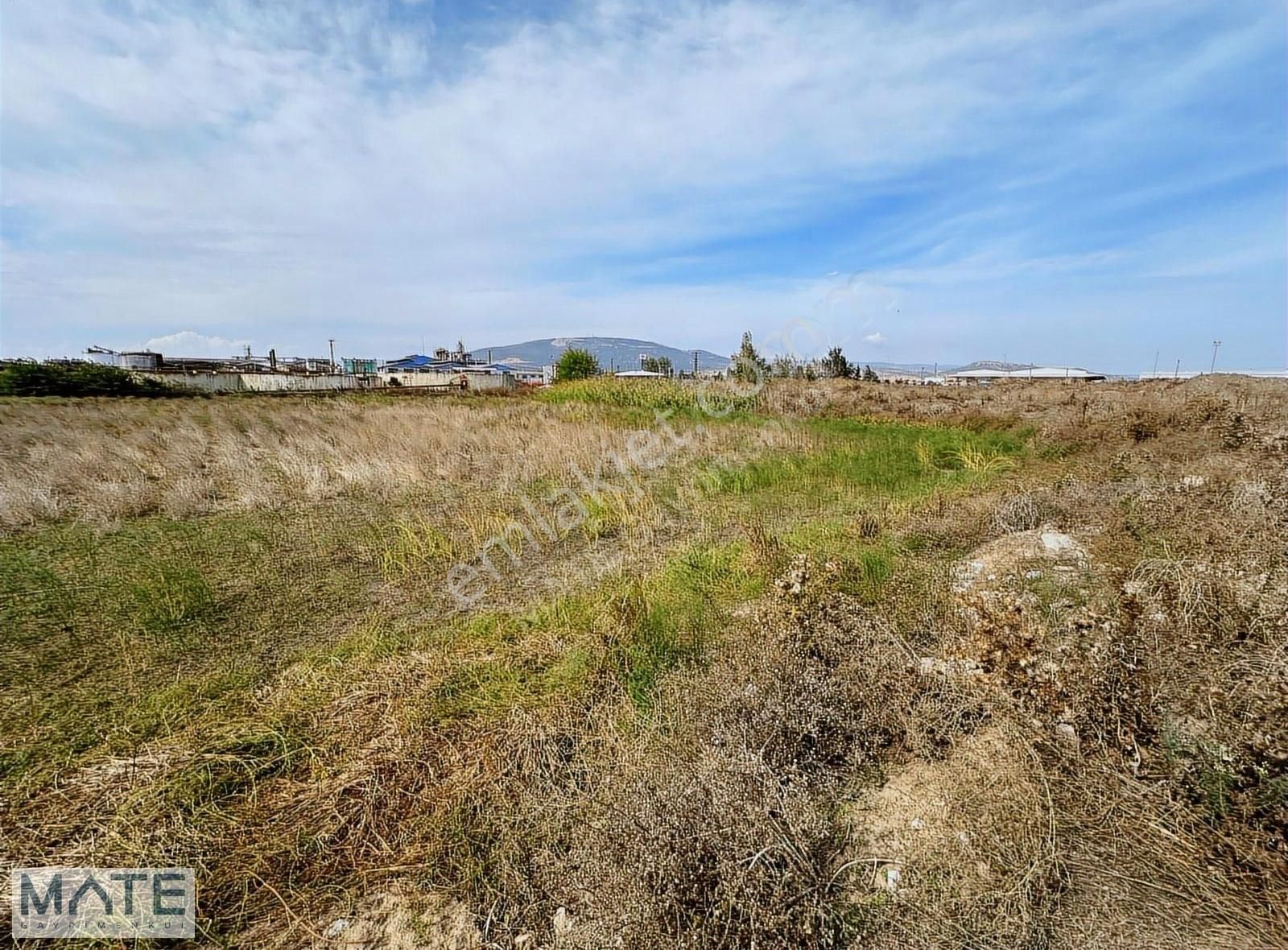 Karacabey'de Satılık Sanayi 4.969 M2 Depolama İmarlı Tek Tapu - Görsel 30