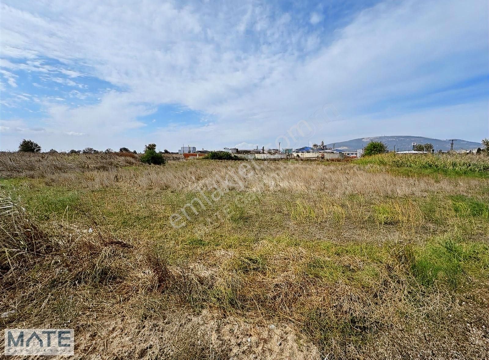 Karacabey'de Satılık Sanayi 4.969 M2 Depolama İmarlı Tek Tapu - Görsel 13