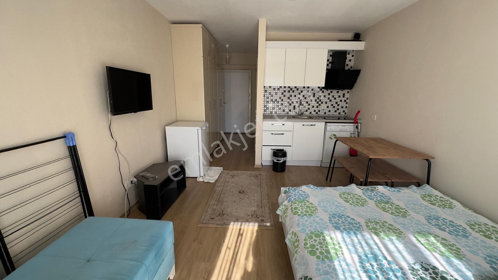 Esenyurt Barbaros Hayrettin Paşa Kiralık Daire Beylikdüzü Ferah Geniş Balkonlu Eşyalı 42 M2 1+0 Kiralık Daire