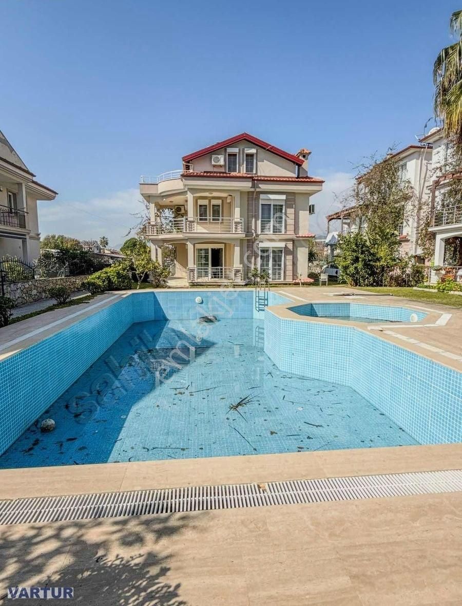 Deniz Manzaralı Satılık Villa - Görsel 12