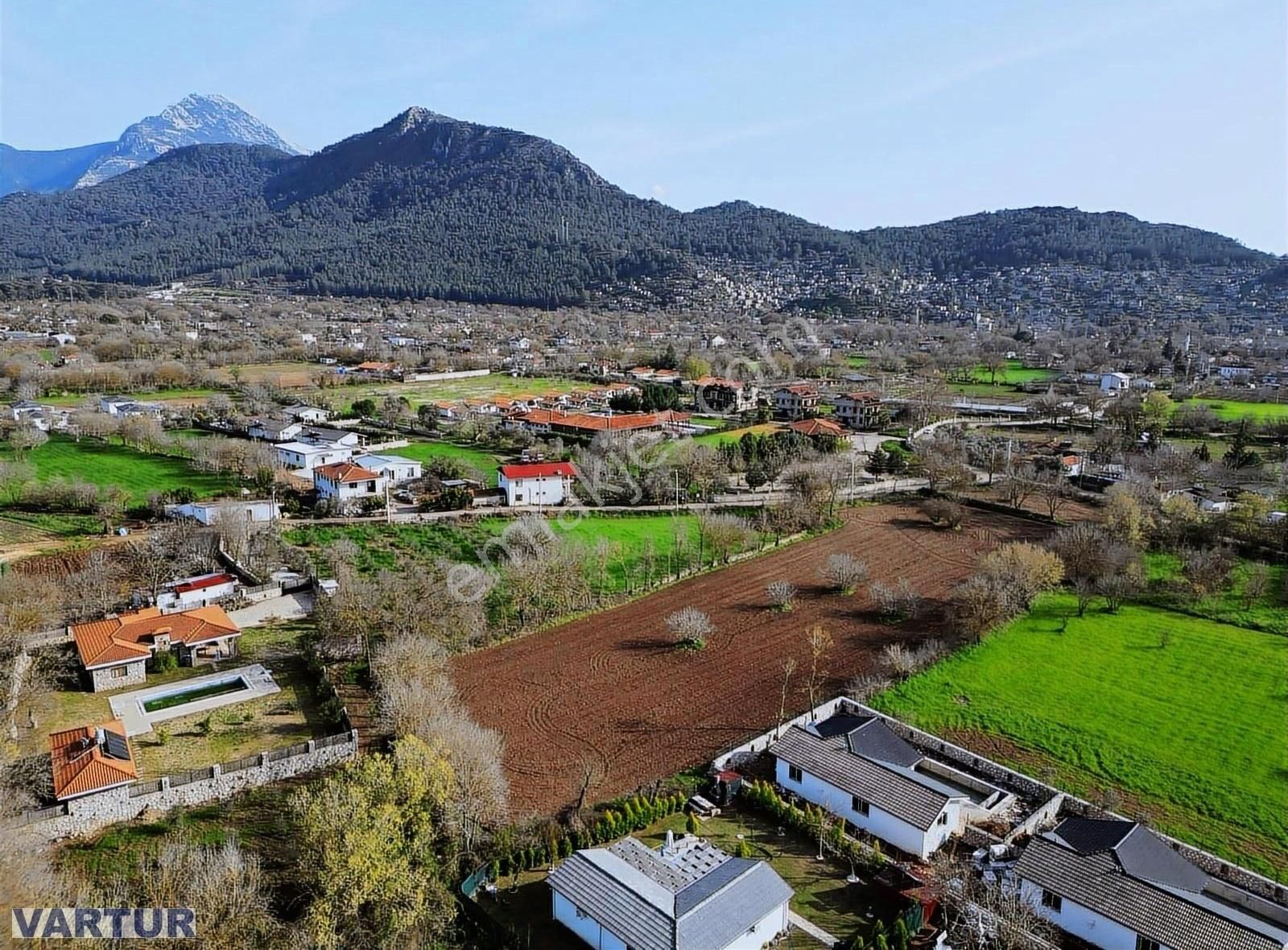 Fethiye Kayaköy Satılık Bağ & Bahçe Kayaköy Merkezde Doğa Manzaralı Arazi