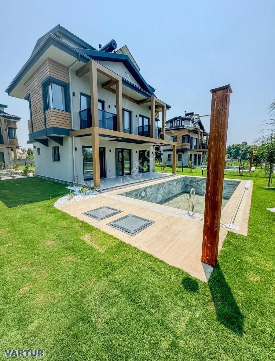 Yanıklar Da Satılık Müstakil Özel Villa - Görsel 24