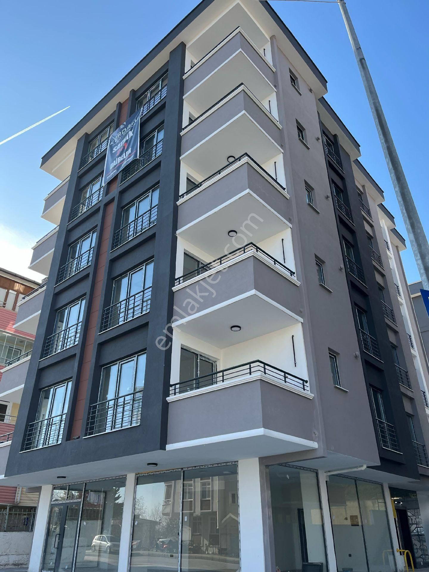 Atakum Küçükkolpınar Satılık Daire Küçükkolpınar Mahallesinde Bornova Cad. Cephe 2+1 Satılık Sıfır Daire