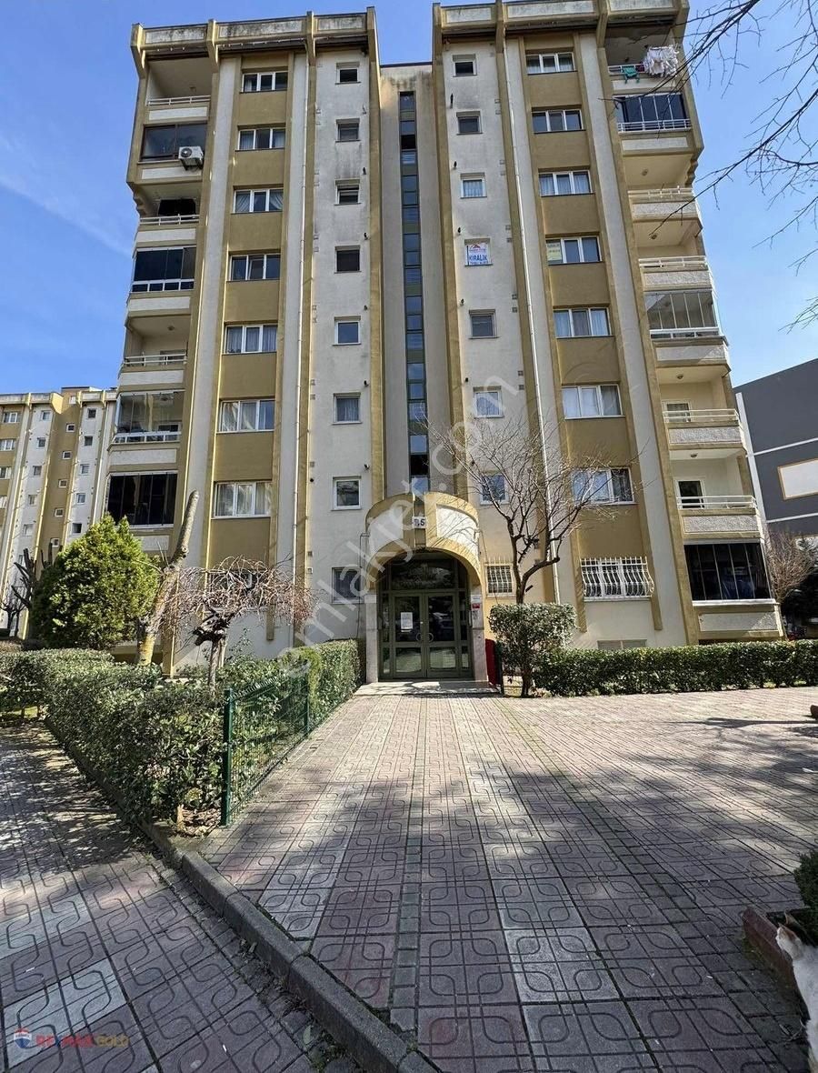 Pendik Çamlık Satılık Daire Pendik Manolya Sitesinde Ferah Ve Nezih 2+1 Satılık Daire