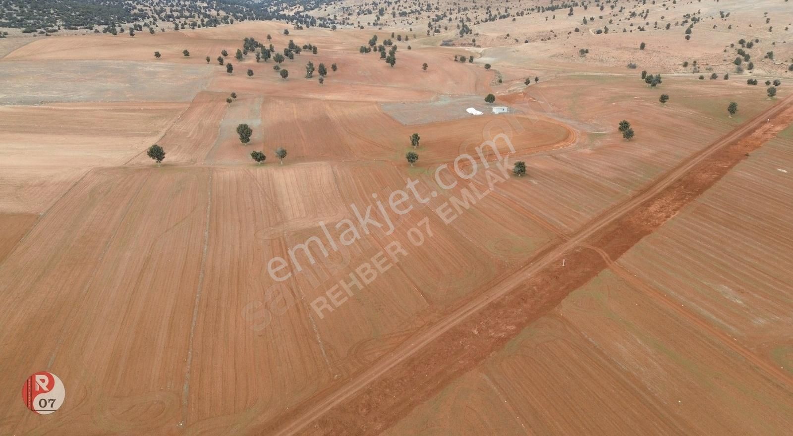 Antalya Korkuteli Sımandır Mahallesi'nde Satılık 3.828m2 Tarla - Görsel 9