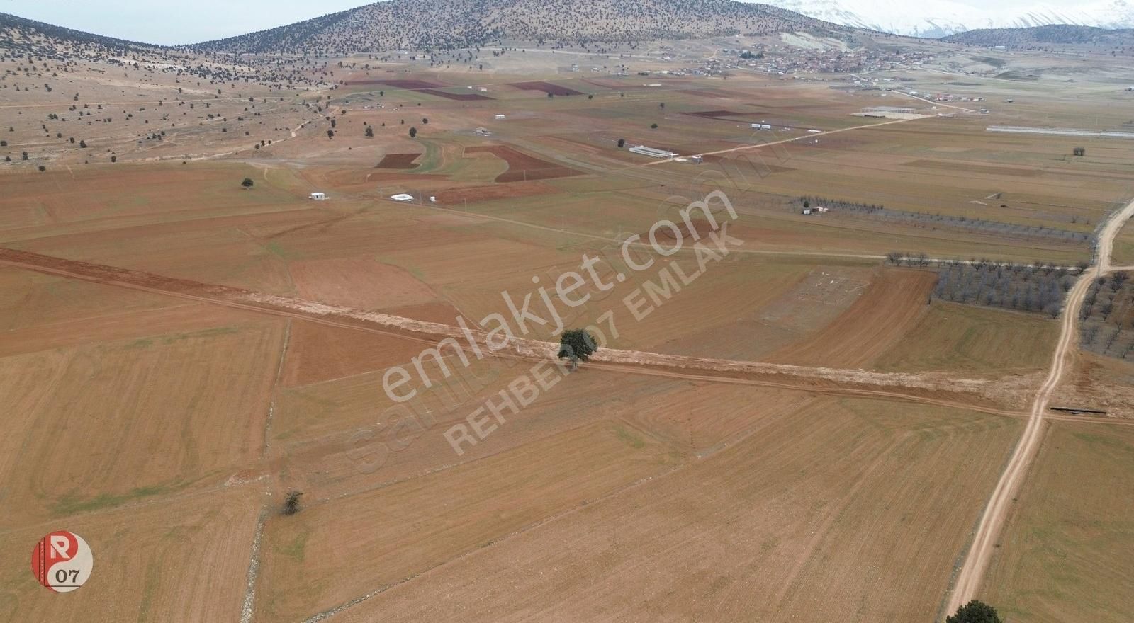 Antalya Korkuteli Sımandır Mahallesi'nde Satılık 3.828m2 Tarla - Görsel 13