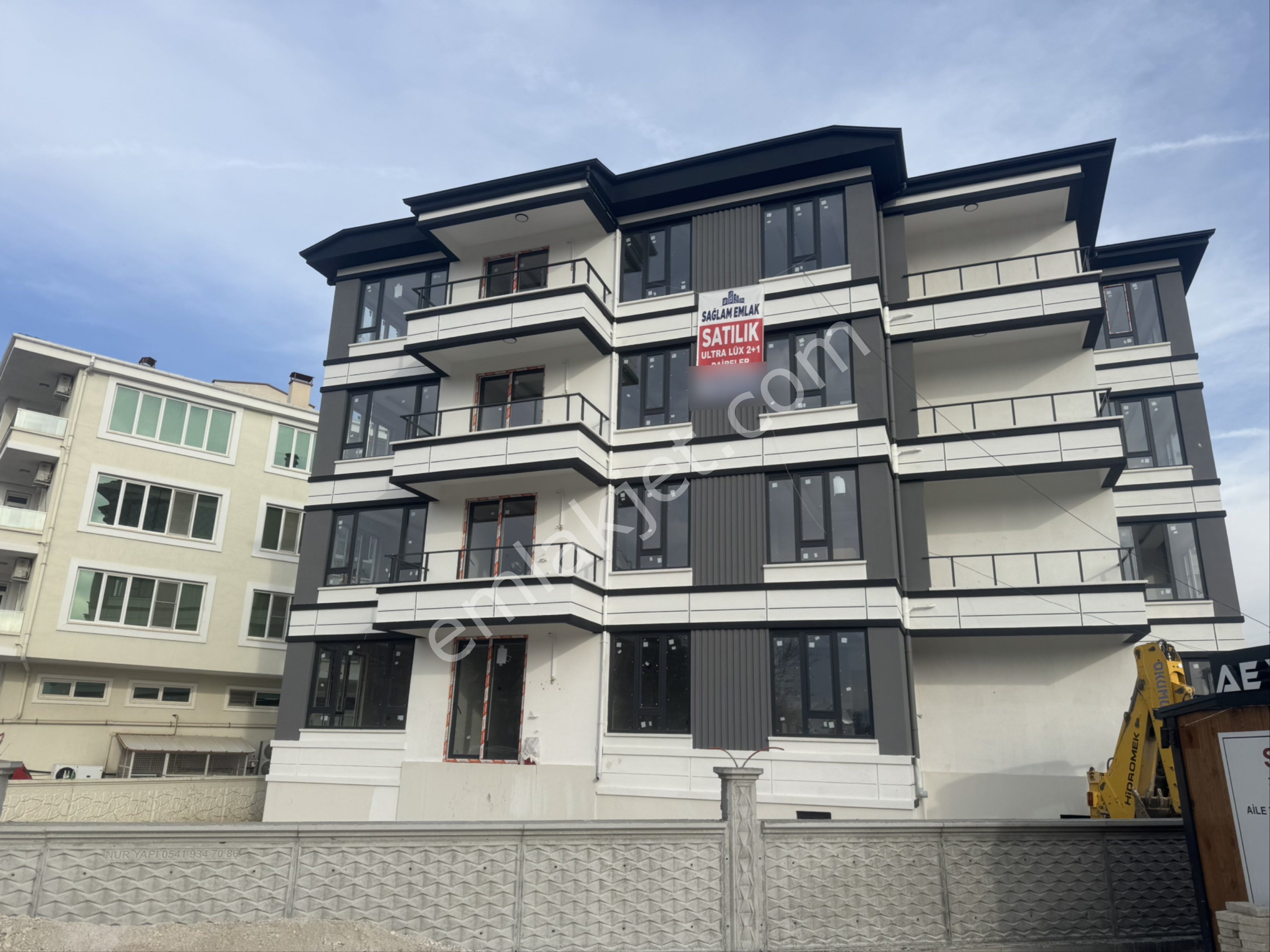 Sağlam Emlaktan Selçukluda Zemin İyileştirmeli Lüx Daireler - Görsel 8