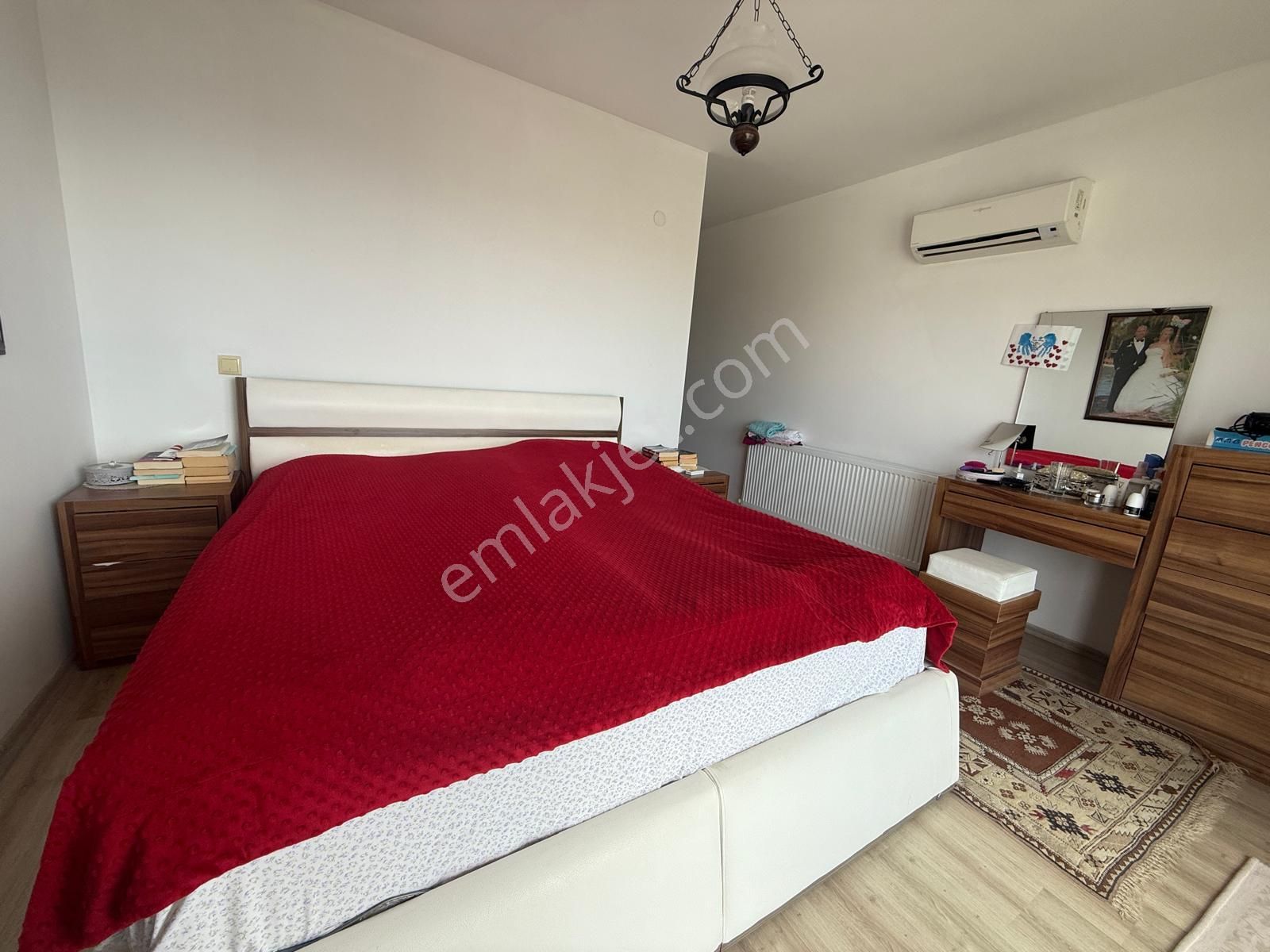 Sanayi Arkasında Deniz Manzaralı Kapalı Mutfak 3+1 Daire Satılık - Görsel 23