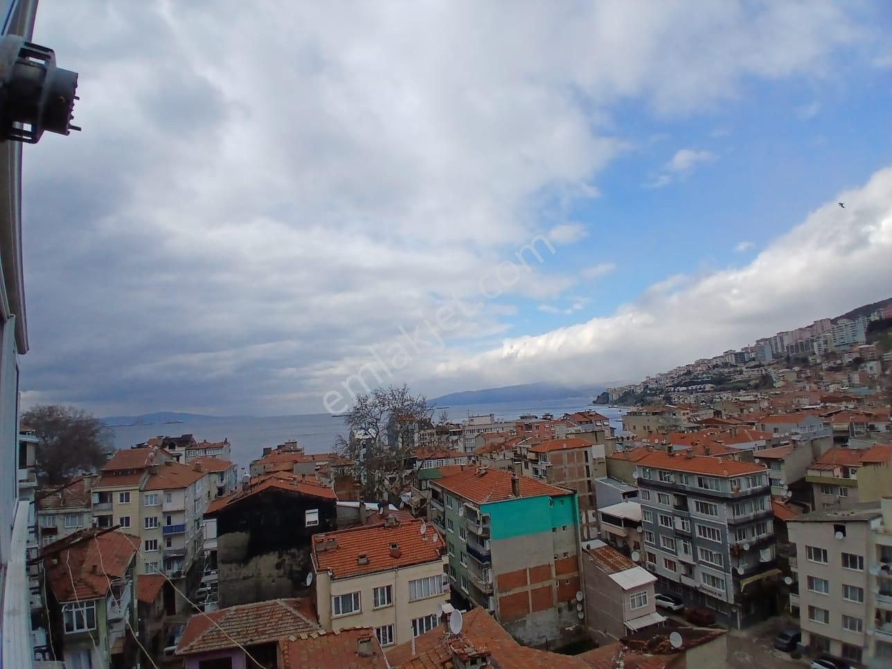 Gemlik Demirsubaşı Satılık Daire 2+1 Deniz Manzaralı Fırsat Daire Gemlik Merkezde