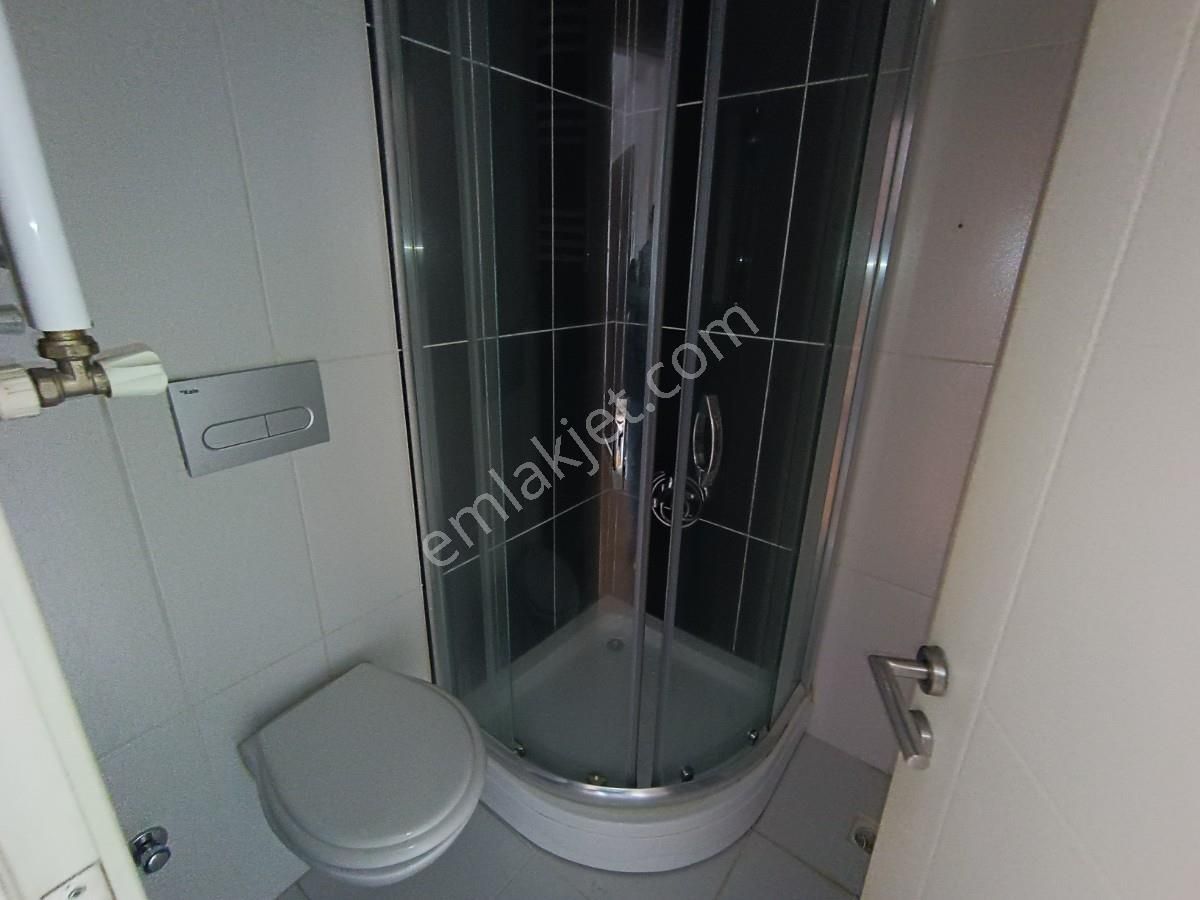 Üsküdar Zeynep Kamilde Genç Binada Dubleks Daire - Görsel 6