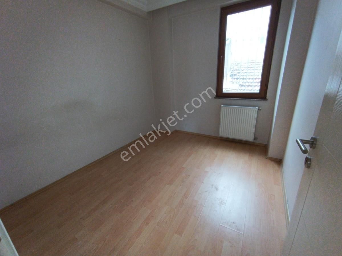 Üsküdar Zeynep Kamilde Genç Binada Dubleks Daire - Görsel 5