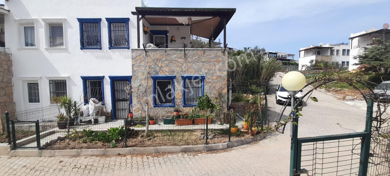 Bodrum Gümüşlük Satılık Villa Gümüşlük Asko 58 Sitesinde Bahçeli 2+1 İkiz Villa