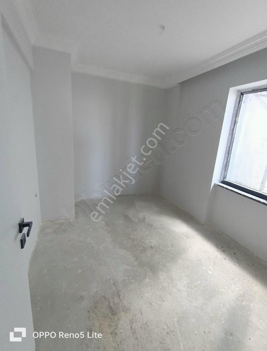 Yeni Mahallede Geniş Balkonlu Daire - Görsel 10