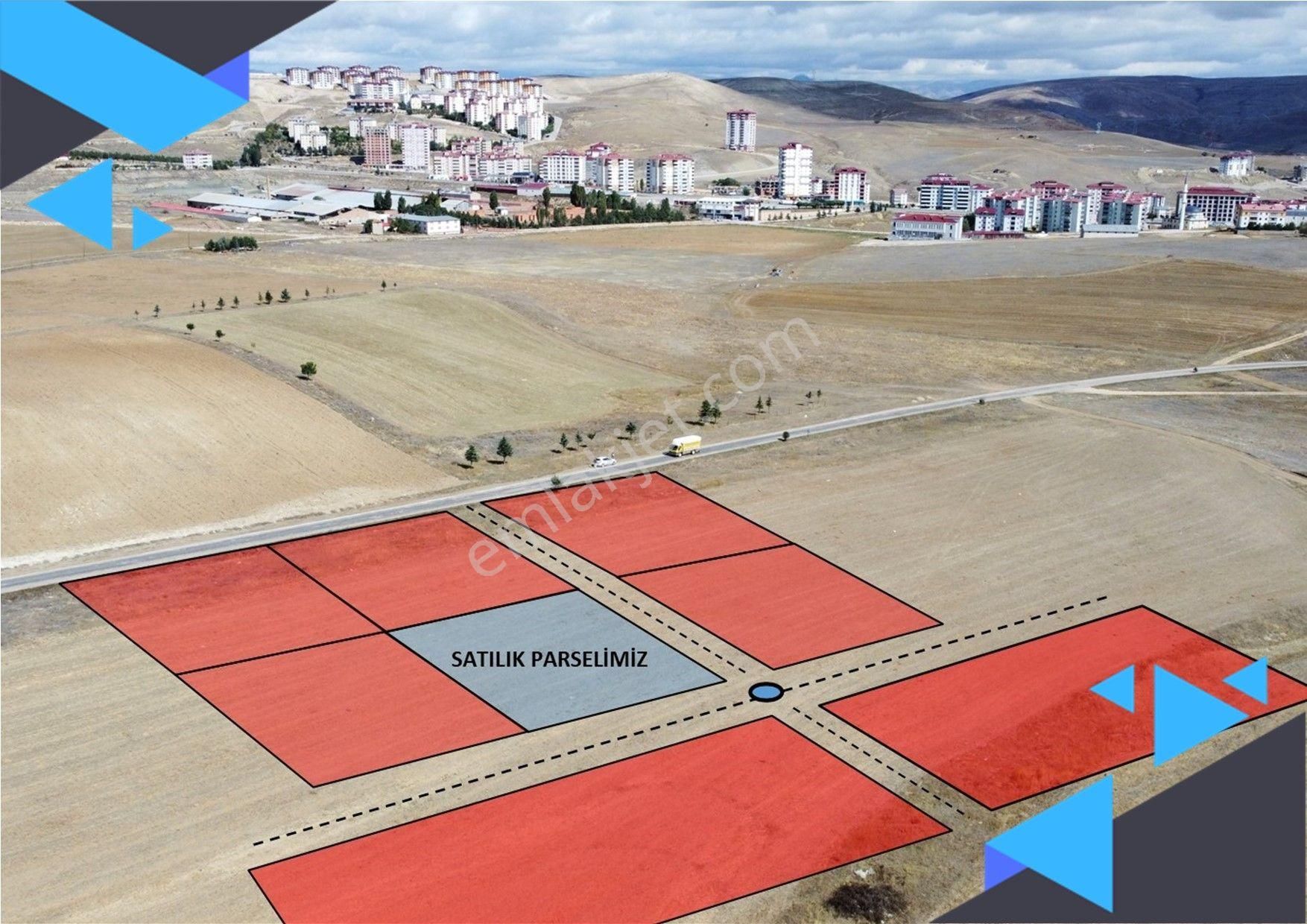 Bayburt Merkez Tuzcuzade Satılık Konut İmarlı Köşe Parsel! Geleceğinize Yatırım Yapma Fırsatını Kaçırmayın