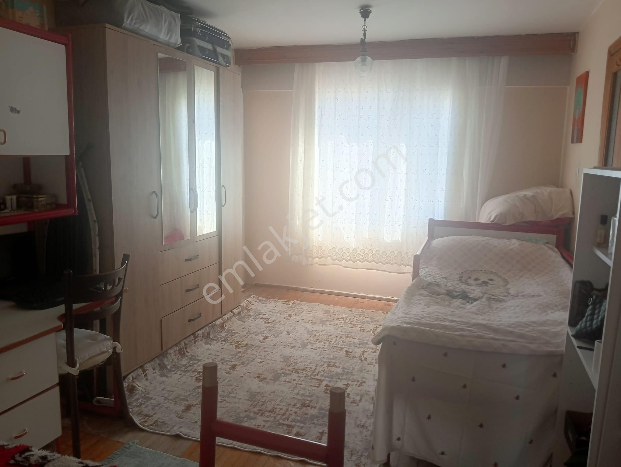 Yenigirne Özkayalar Arkasın Da Satılık 3 Katlı Bina 2 Dükkan 2 Daire ( İlan No. 18 55 ) - Görsel 21