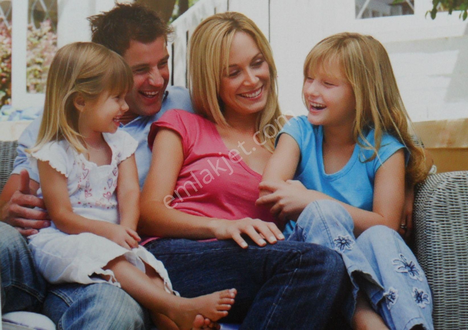 Yenigirne Özkayalar Arkasın Da Satılık 3 Katlı Bina 2 Dükkan 2 Daire ( İlan No. 18 55 ) - Görsel 2