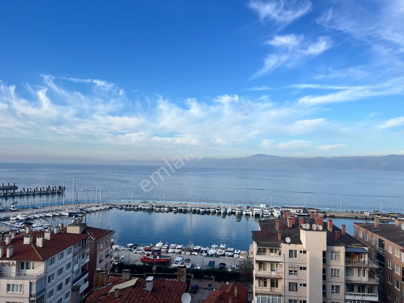 Mudanya Güzelyalı Burgaz Satılık Daire Mudanya Güzelyalı'da Ful Deniz Manzaralı Dubleks