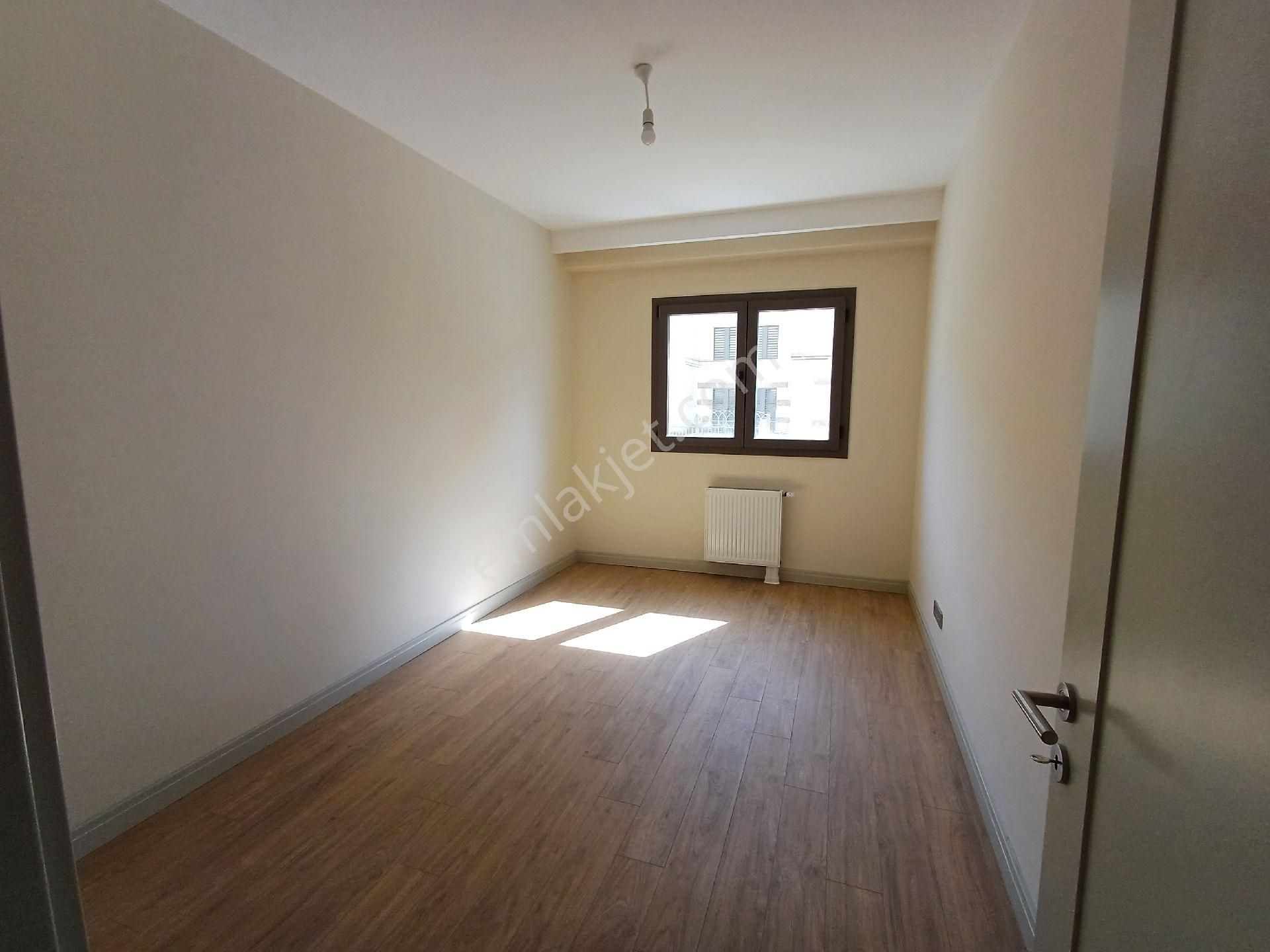 Bizim Mahalle Sahıbınden En Ucuz 4+1 Boş Acil - Görsel 4