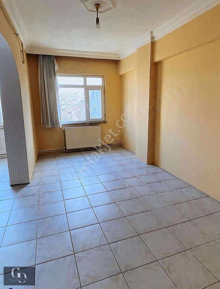 Avcılar Cihangir Satılık Daire 3+1 Avcılar Satılık Daire 4.kat 130m2 Metrobüse 15 Dk.