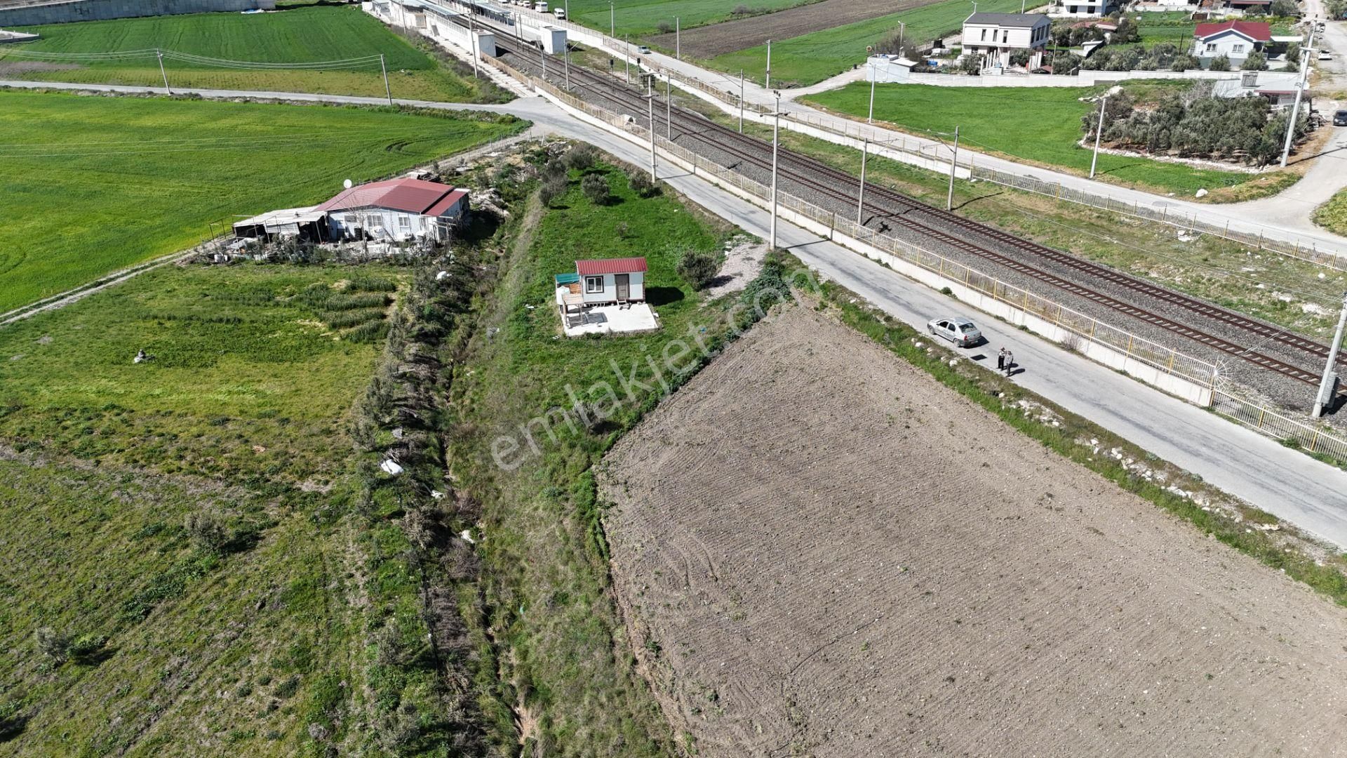 İzmir Menderes Bahçeli Satılık Müstakil Ev Tekelide Tek Müstakil Tapu İzban Yanında Yol Cepheli Menderes