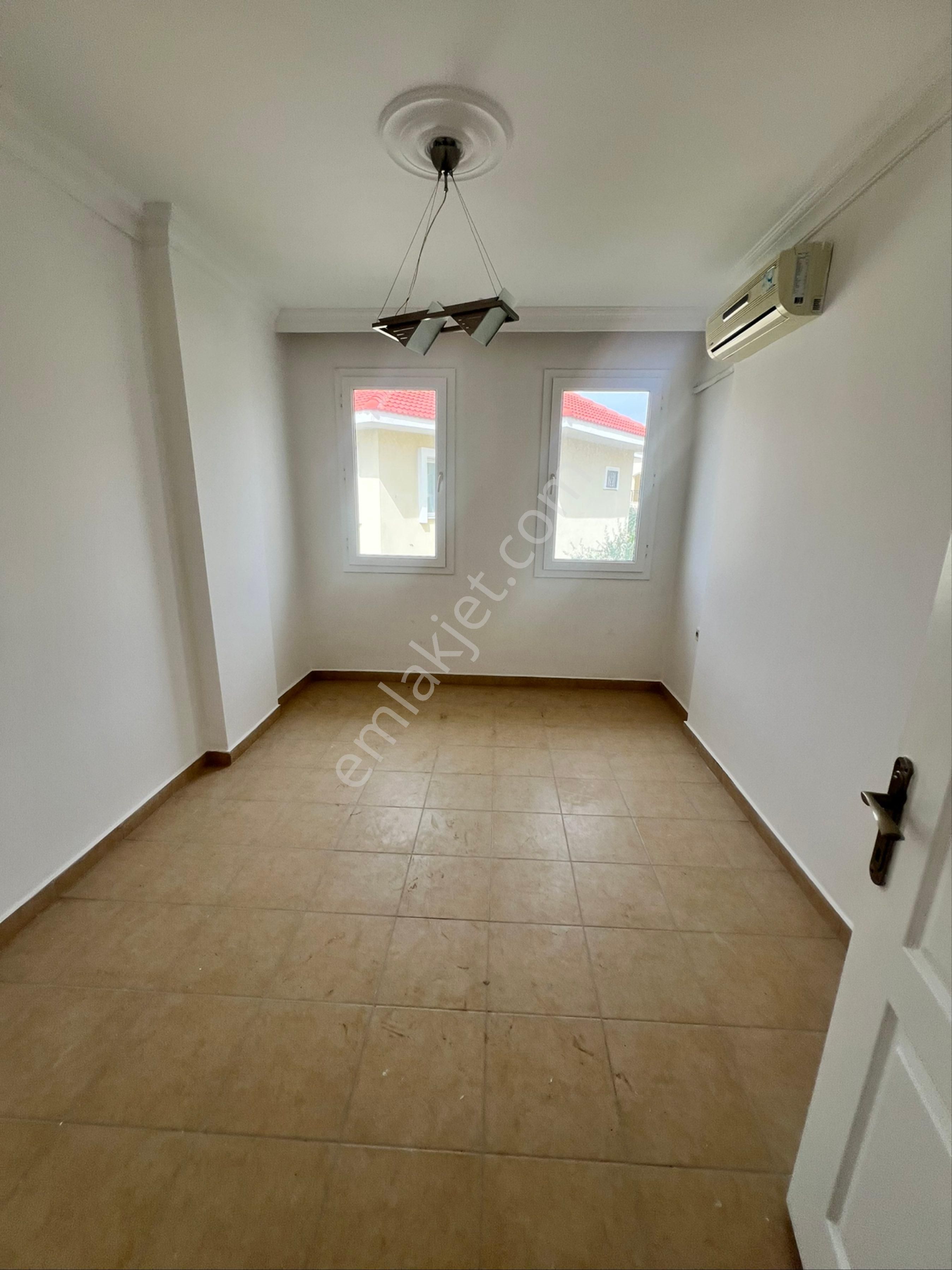 Didim Akbük’te Satılık 4 + 1 Ayrı Mutfak Site İçerisinde Müstakil Villa - Görsel 13