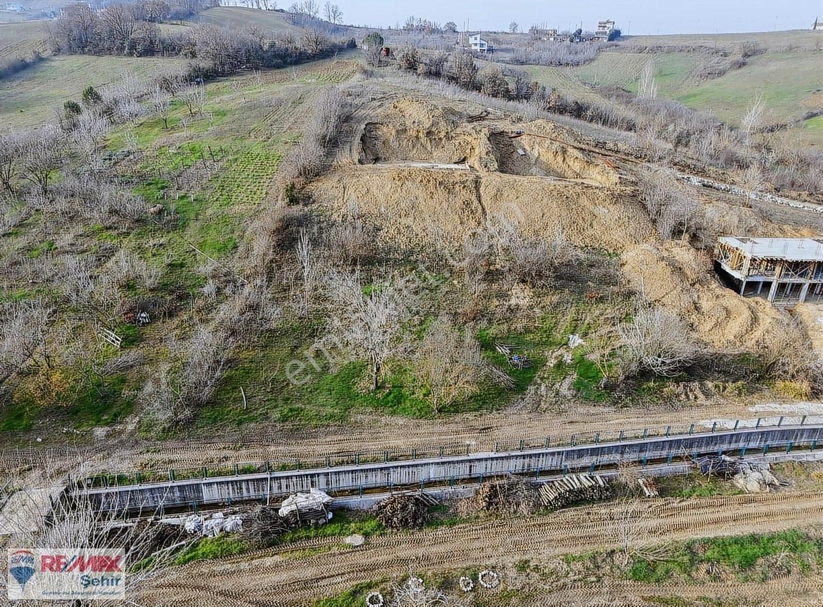 Termal Yenimahalle Köyü Satılık Villa İmarlı Remax Şehir Yalova Termal Yenimahalle Satılık Müstakil Parsel