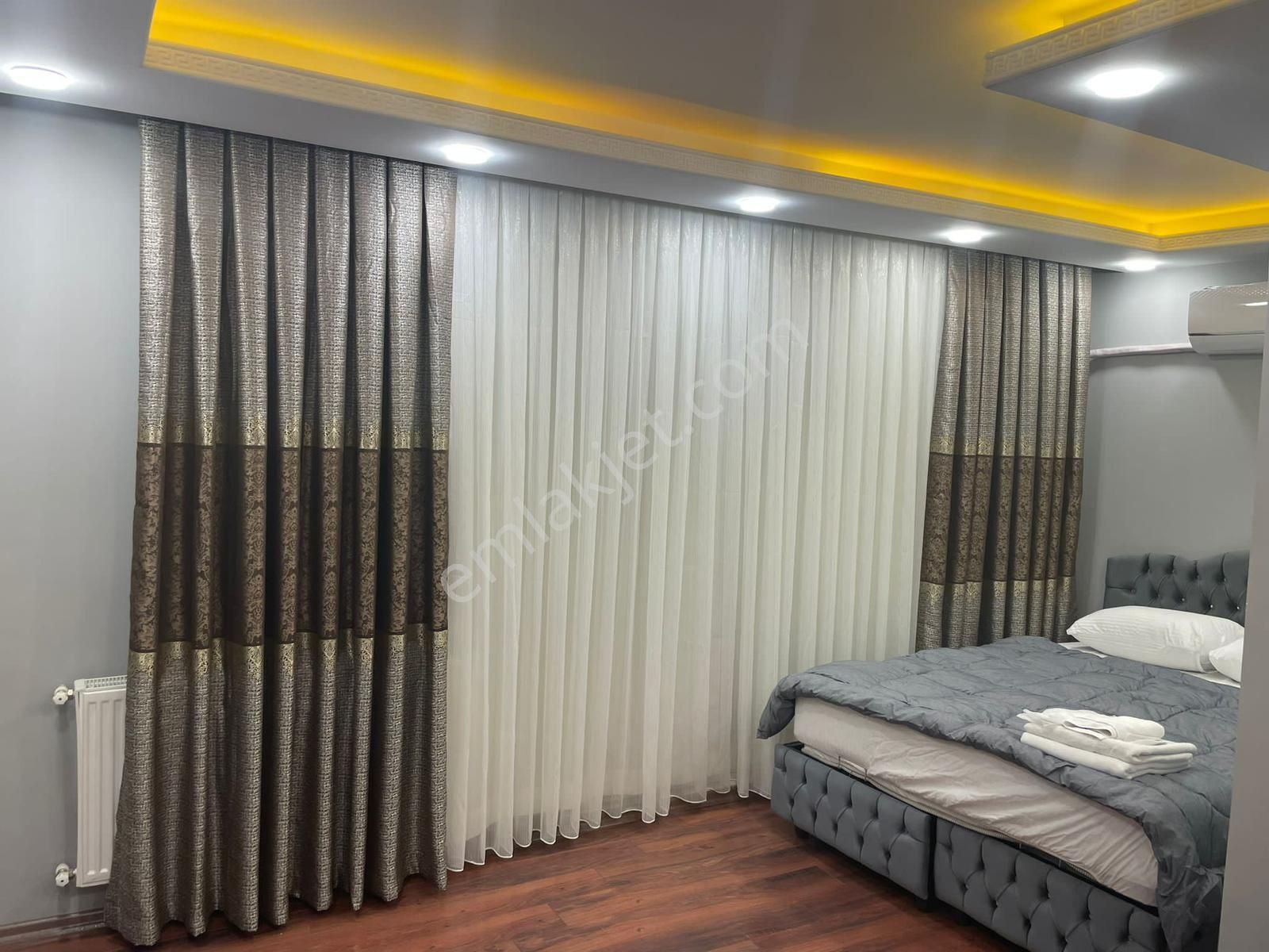 Hatay İskenderun Boğaz Manzaralı Günlük Kiralık Daire Merkezde Sahile 1.dk. Mesafe Hasarsız Raporlu 7/24 Konaklama Orjinal Fotograf.