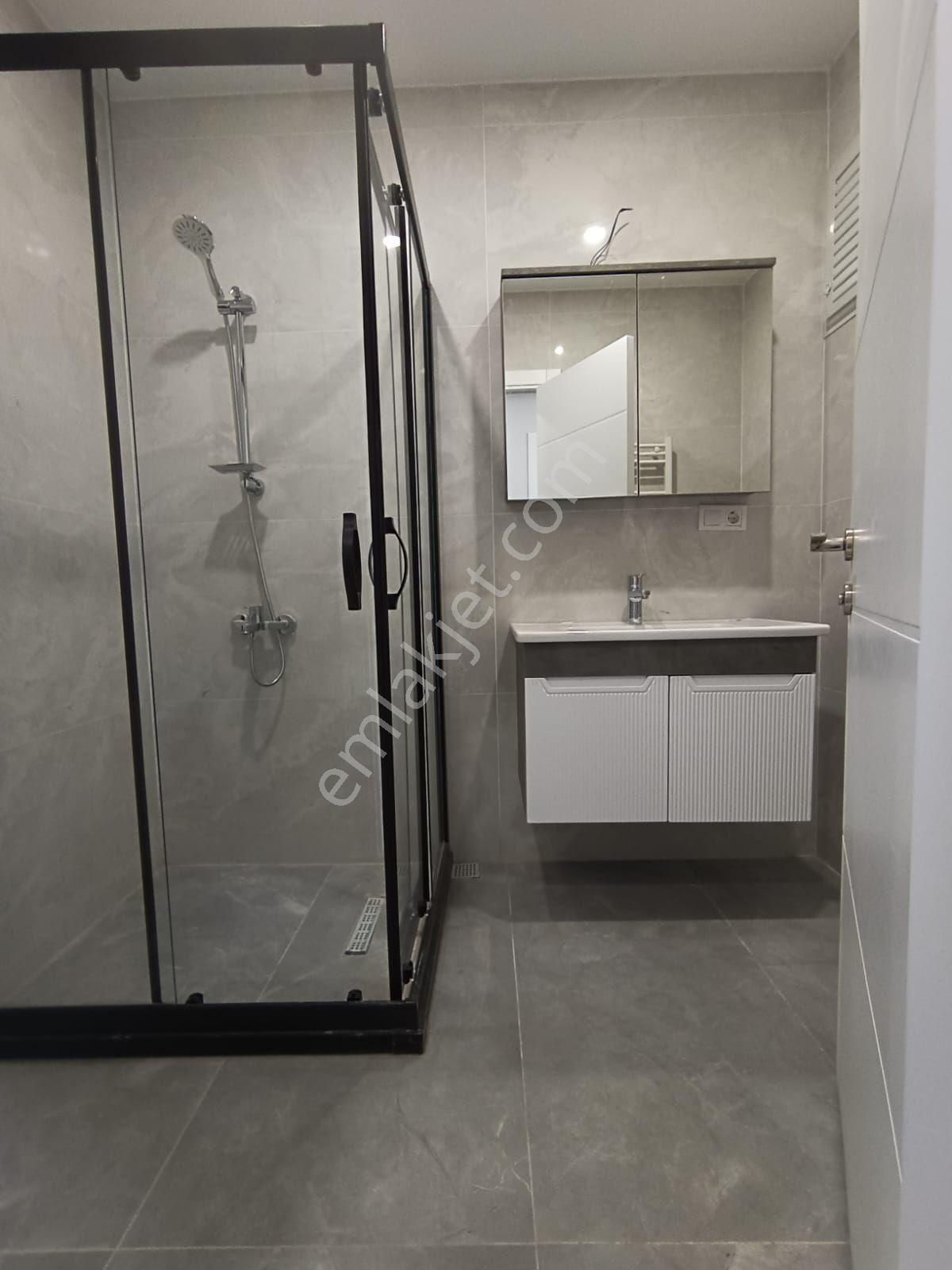 Bahçelievler Ömür Plaza'ya 5 Dakika Yürüme Mesafesinde 2+1 Satılık Daire - Görsel 27