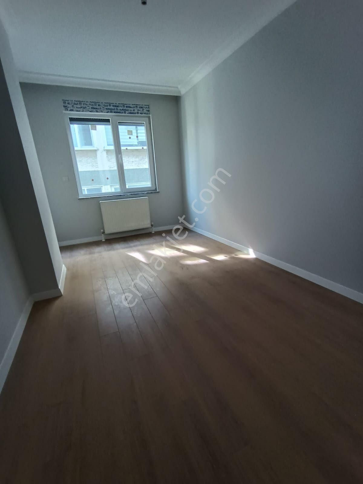 Bahçelievler Ömür Plaza'ya 5 Dakika Yürüme Mesafesinde 2+1 Satılık Daire - Görsel 11