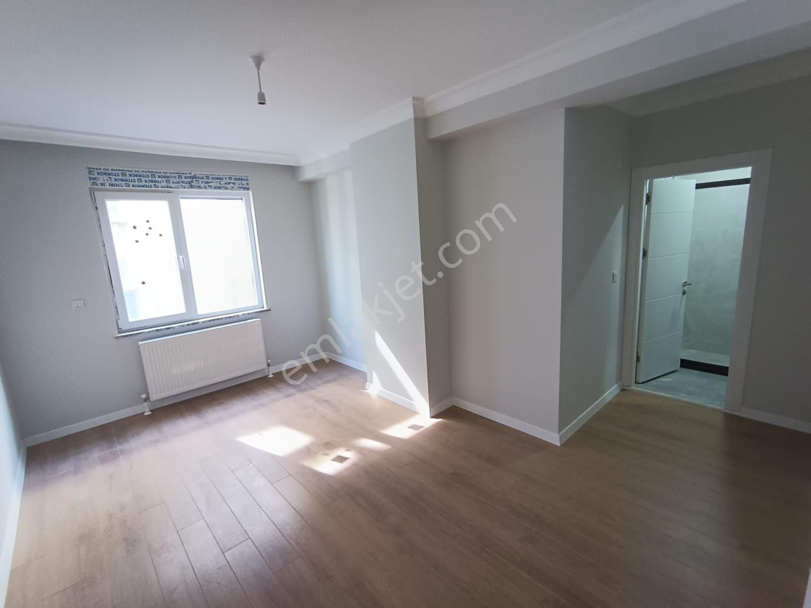 Bahçelievler Ömür Plaza'ya 5 Dakika Yürüme Mesafesinde 2+1 Satılık Daire - Görsel 13