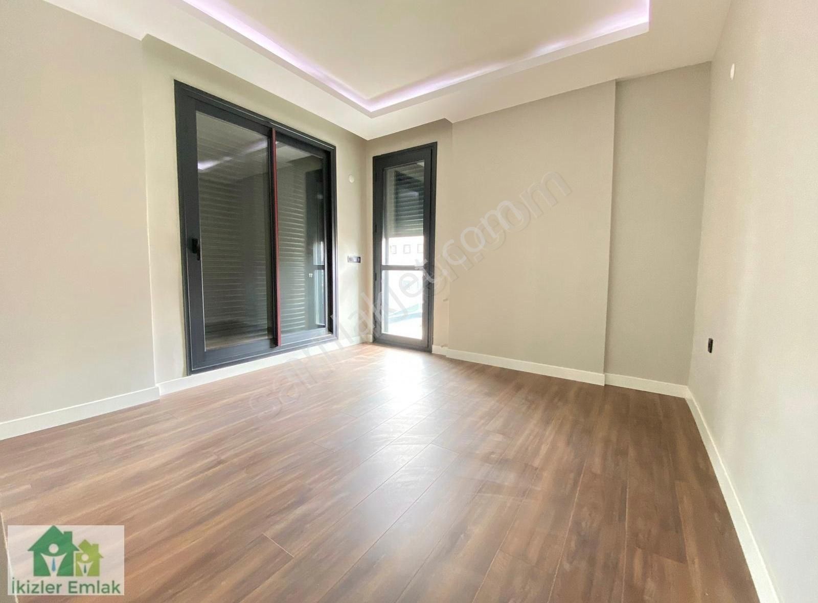 Gümüldürde Denize Sıfır Satılık Müstakil 4+1 Havuzlu Lüks Villa - Görsel 16