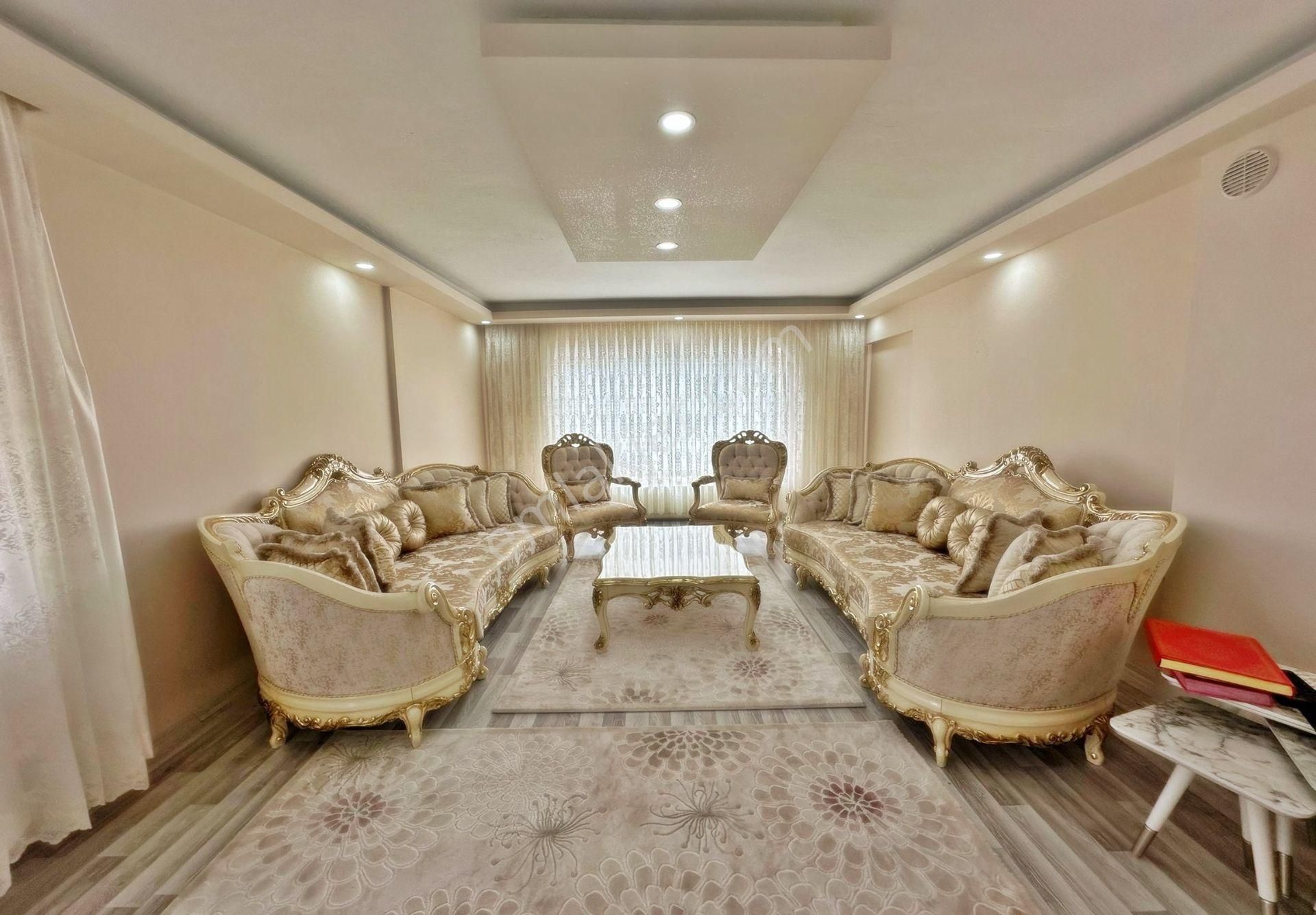 Bağlum'da 5+1 2 Teraslı Dubleks Daire - Görsel 30