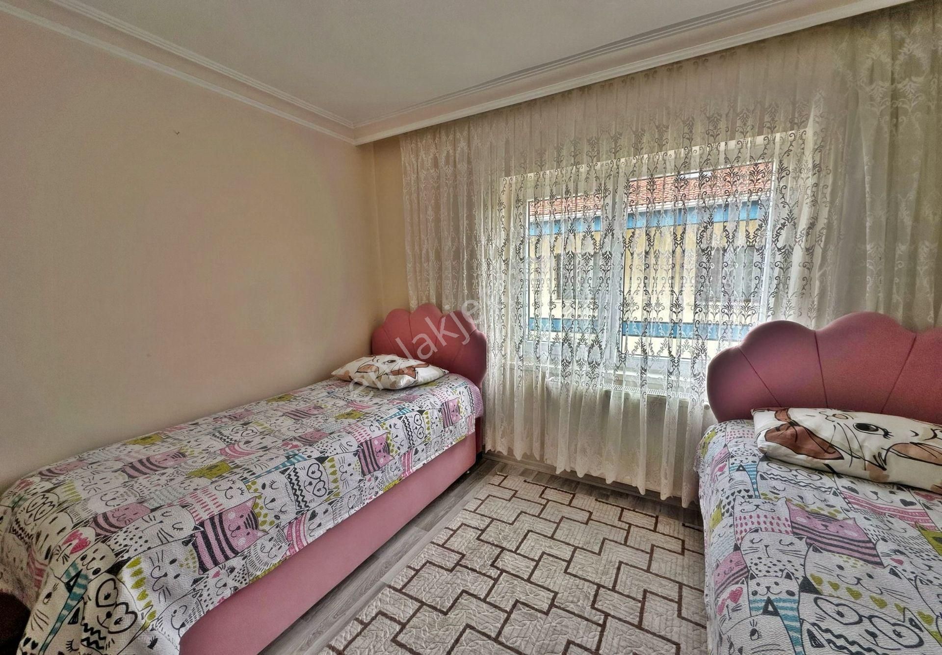 Bağlum'da 5+1 2 Teraslı Dubleks Daire - Görsel 18