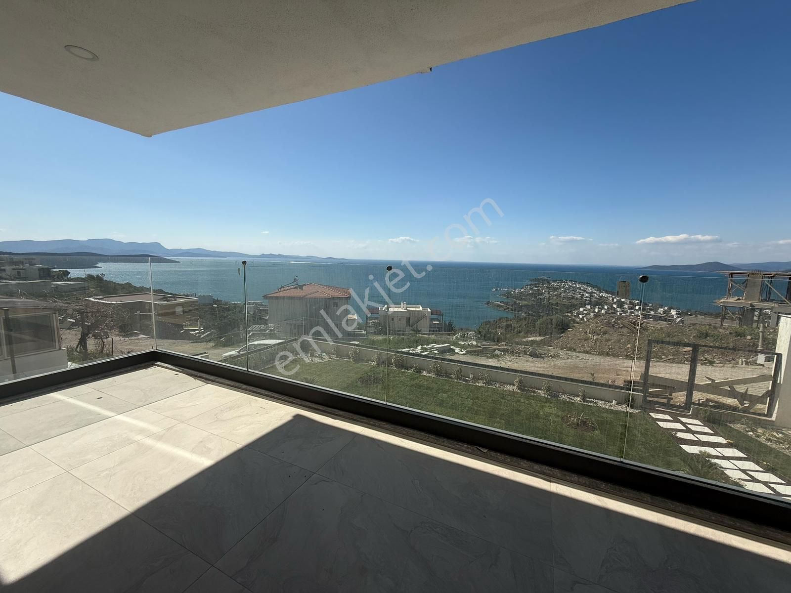 Denize Yakın Müstakil Bahçeli Villa Özel Havuz Ve Plajlı Ev - Görsel 33