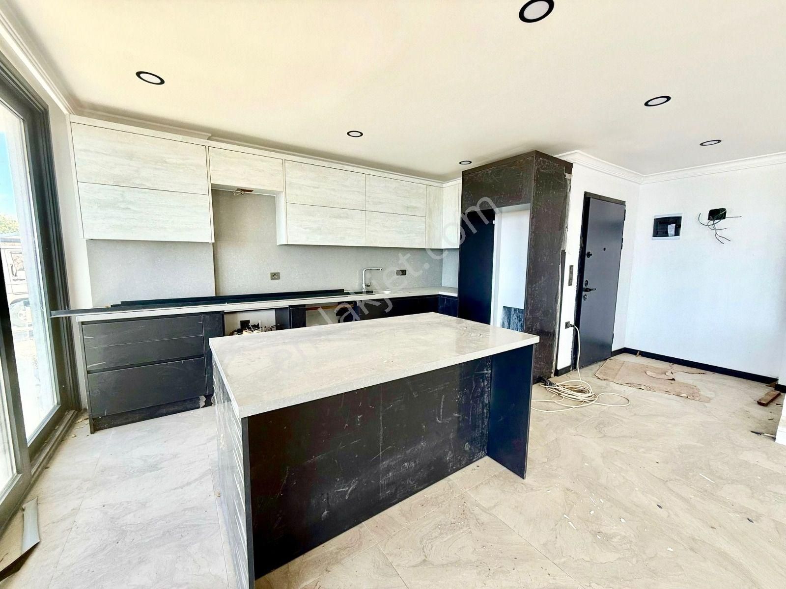 Denize Yakın Müstakil Bahçeli Villa Özel Havuz Ve Plajlı Ev - Görsel 4